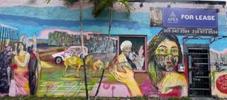 love Graffiti art Wynwood